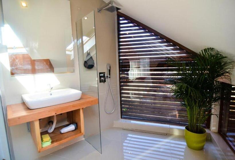 住宿加早餐  Agropensiunea Maria