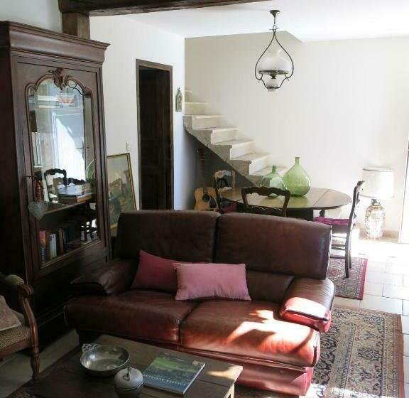 مبيت وإفطار Au Relais De Nèche