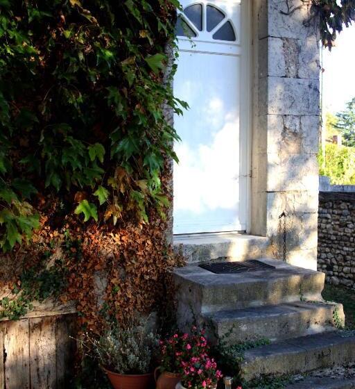 مبيت وإفطار Au Relais De Nèche