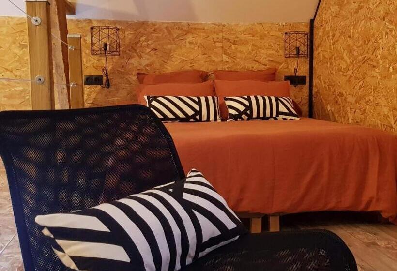 住宿加早餐  Au Soleil Vert   Chambre De Charme Avec Spa Et Sauna Privés