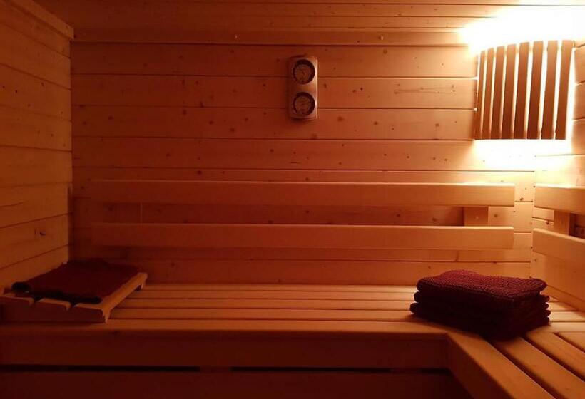 住宿加早餐  Au Soleil Vert   Chambre De Charme Avec Spa Et Sauna Privés