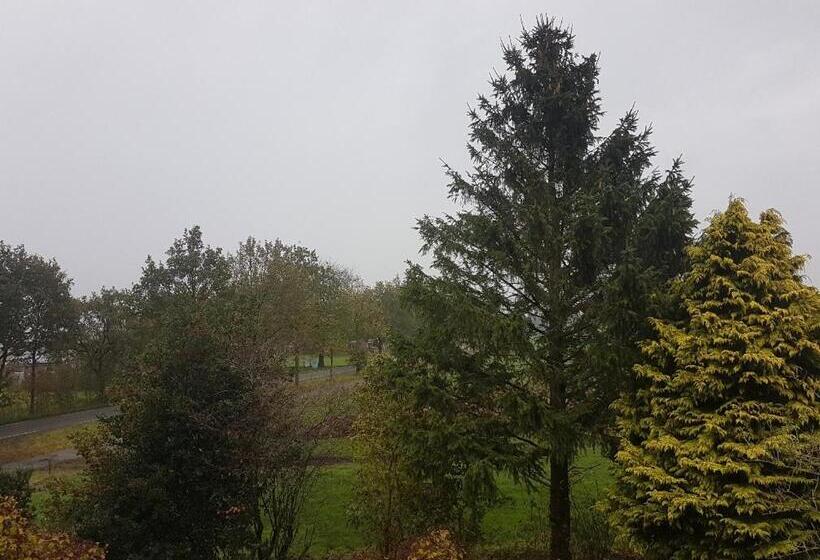 مبيت وإفطار Bron Van Rust