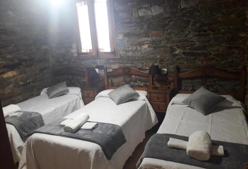 مبيت وإفطار Casa Quiroga