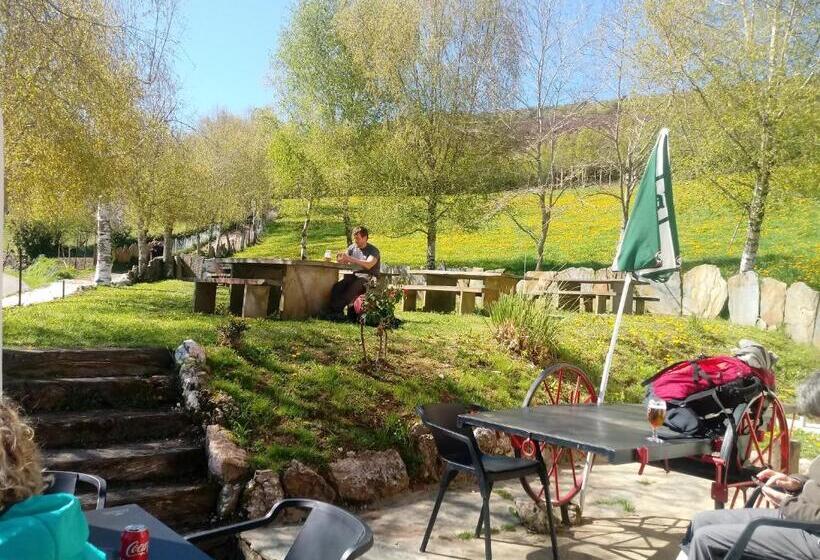 مبيت وإفطار Casa Quiroga