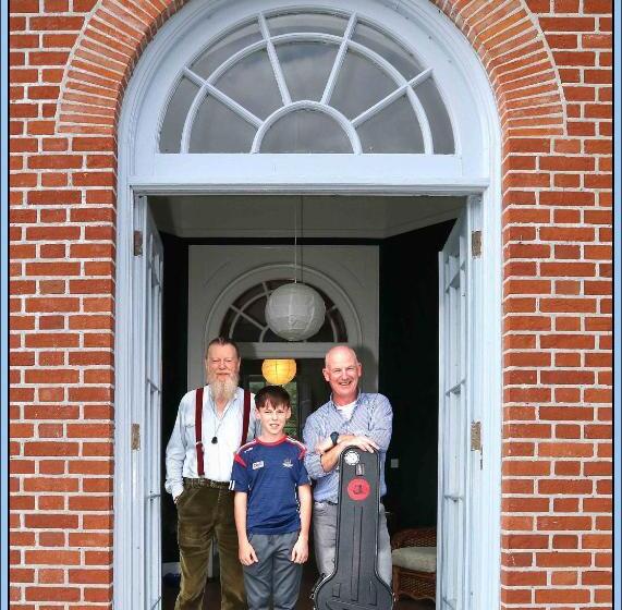 צימר Castlehacket House