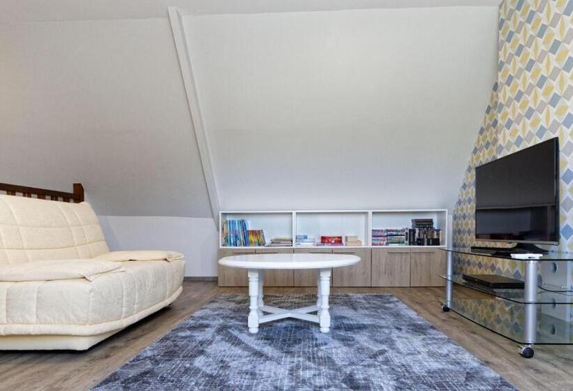 민박 Chambre D Hôtes La Longère