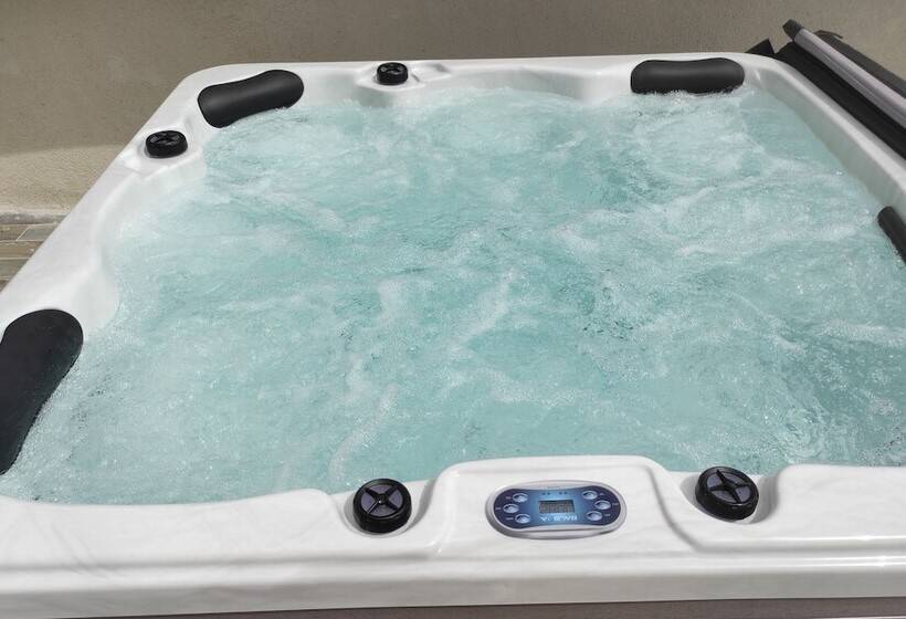 مبيت وإفطار Chambre D Hôtes Le Domaine Des Hirondelles