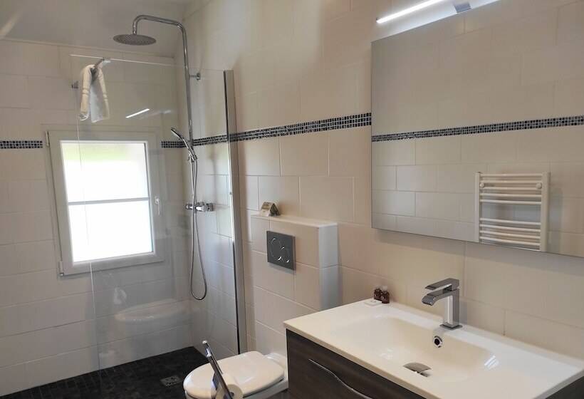 مبيت وإفطار Chambre D Hôtes Le Domaine Des Hirondelles