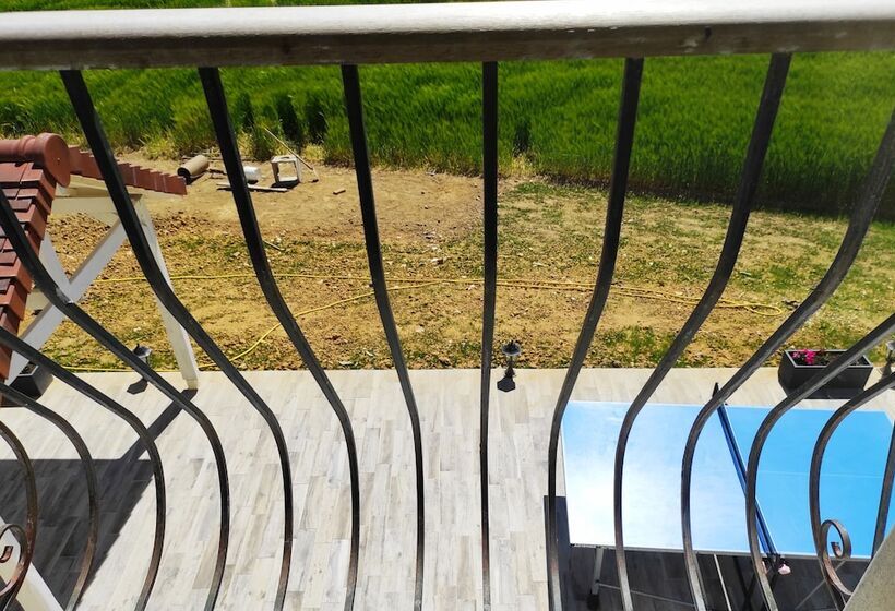 مبيت وإفطار Chambre D Hôtes Le Domaine Des Hirondelles