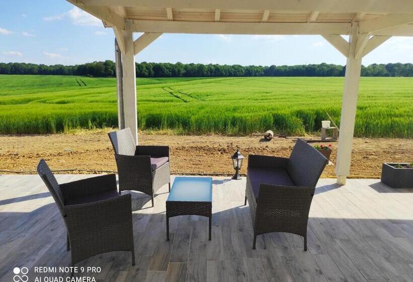 مبيت وإفطار Chambre D Hôtes Le Domaine Des Hirondelles