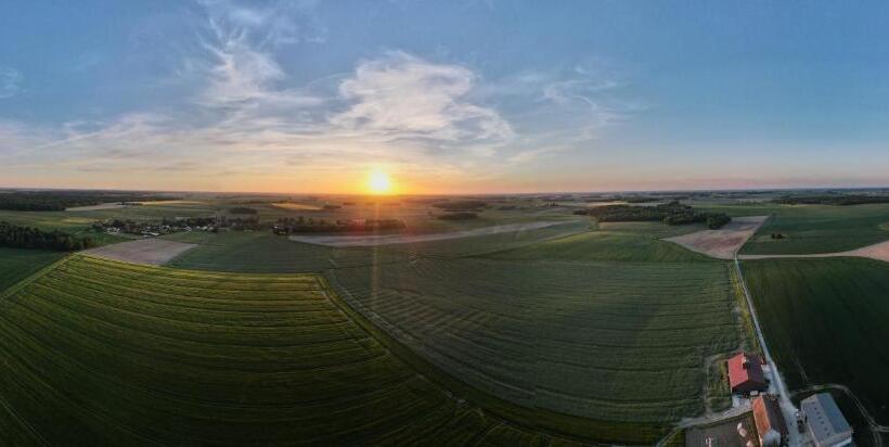مبيت وإفطار Chambre D Hôtes Le Domaine Des Hirondelles