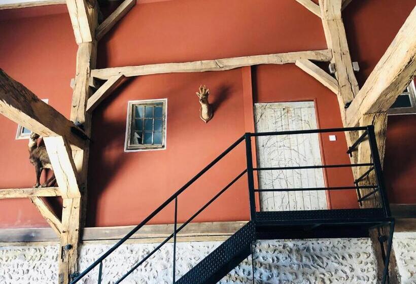 مبيت وإفطار Chambre Familiale élevage Girbal