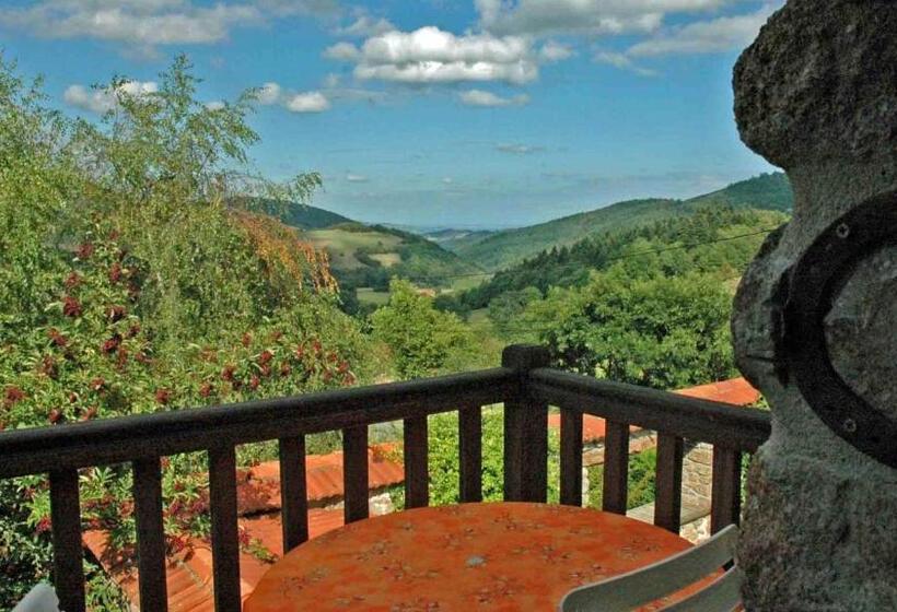 민박 Chambres D Hôtes La Hulotte 69