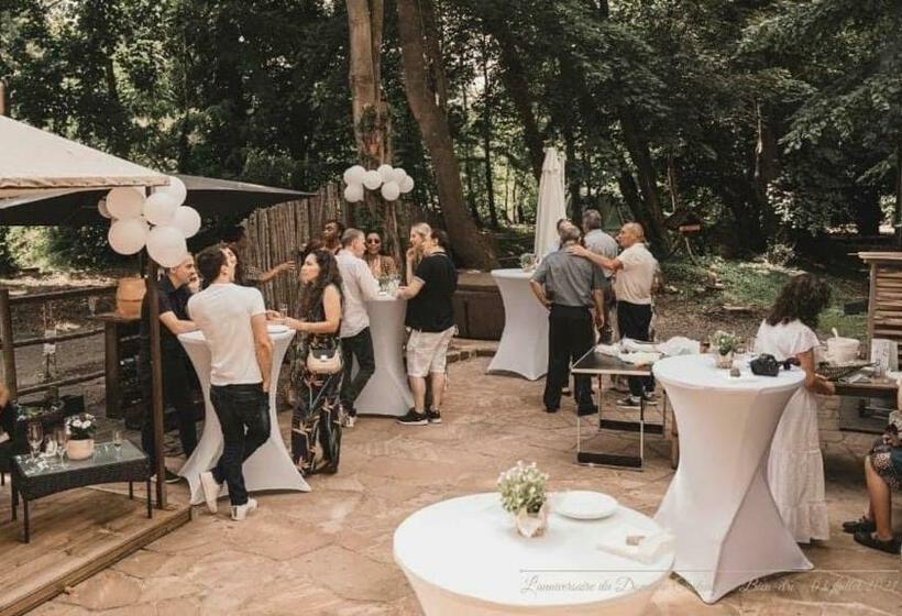 مبيت وإفطار Château D Isabel