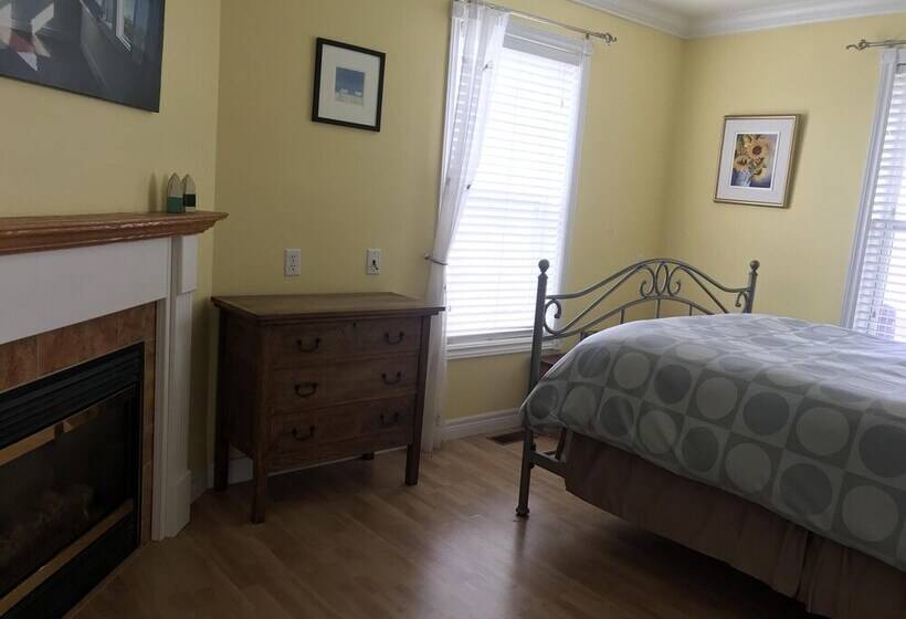 مبيت وإفطار Cresthaven By The Sea