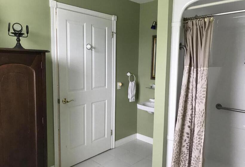 مبيت وإفطار Cresthaven By The Sea