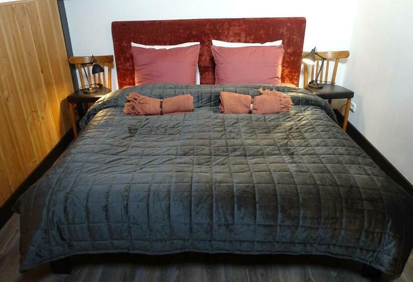 住宿加早餐  De Oude Stoffeerderij