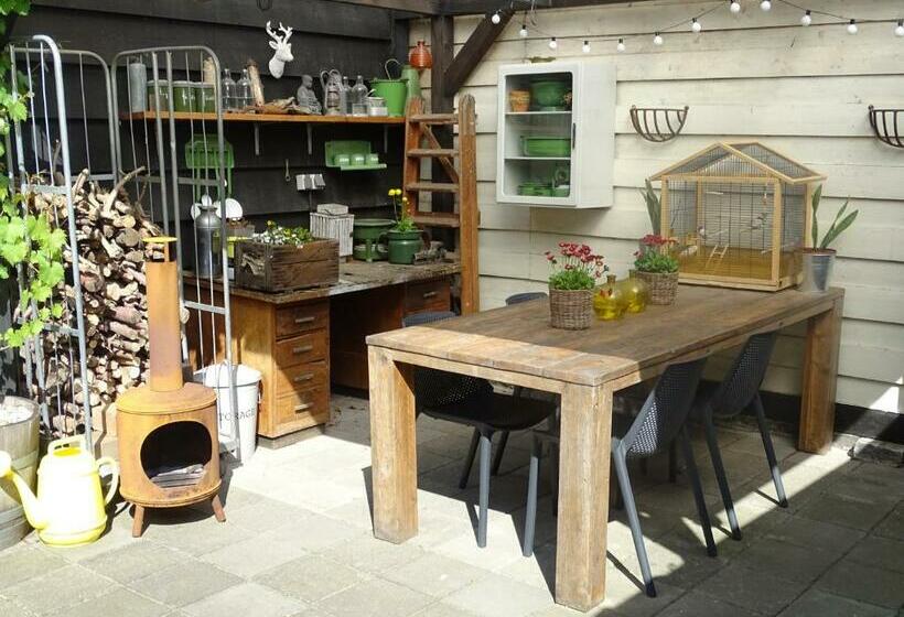 住宿加早餐  De Oude Stoffeerderij