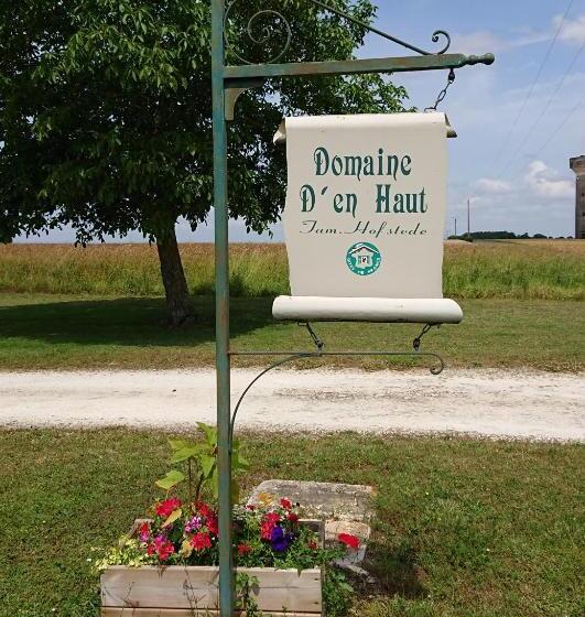 مبيت وإفطار Domaine D En Haut