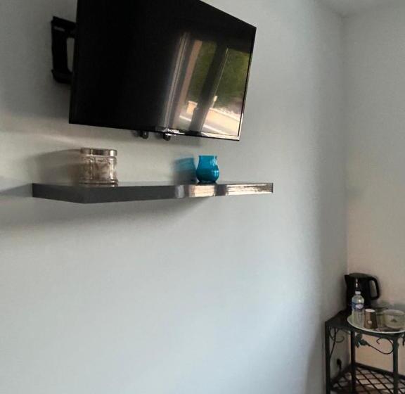 Bed and Breakfast Flo