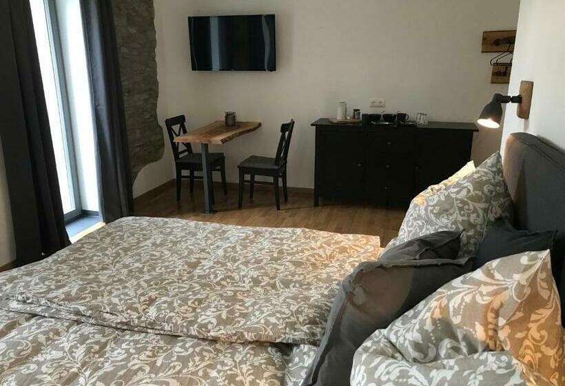ベッドアンドブレックファースト Gästehaus Lausnitz Zimmer