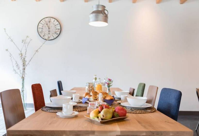 تختخواب و صبحانه In De Hei