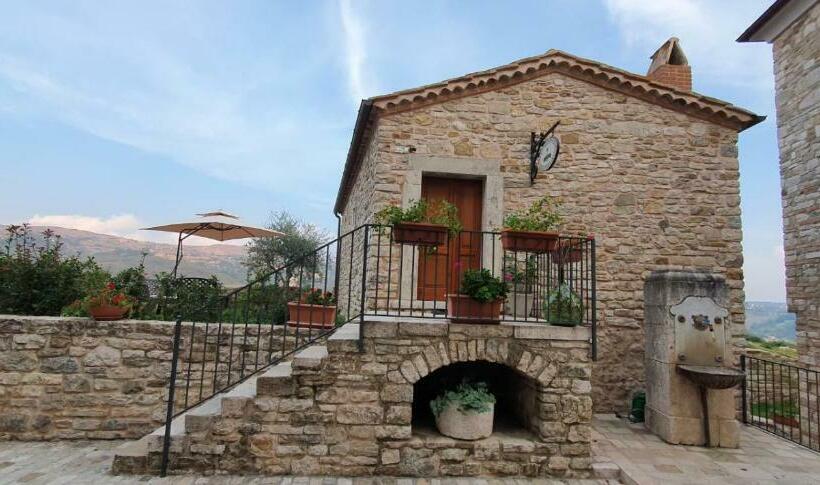 Bed and Breakfast L Orologio Casa Vacanze