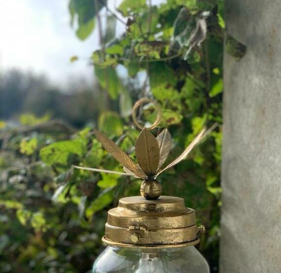 Bed and Breakfast La Bulle Suspendue