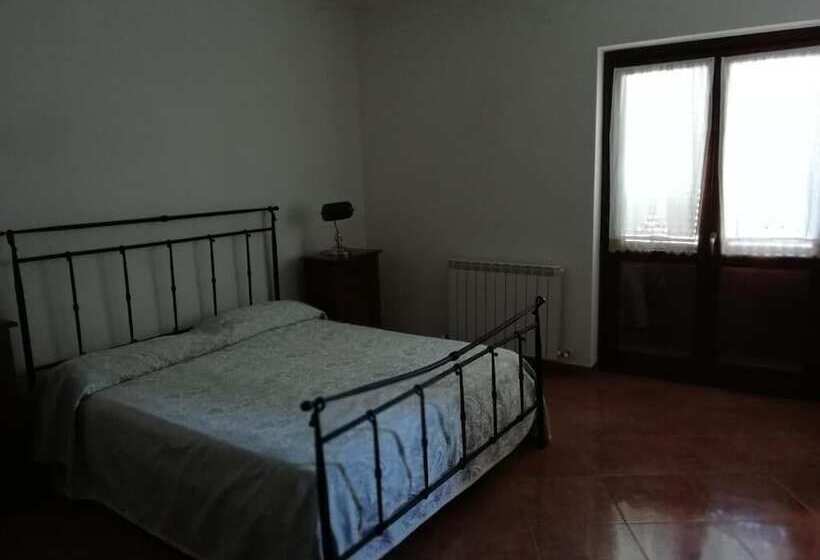 مبيت وإفطار La Casa Delle Fate