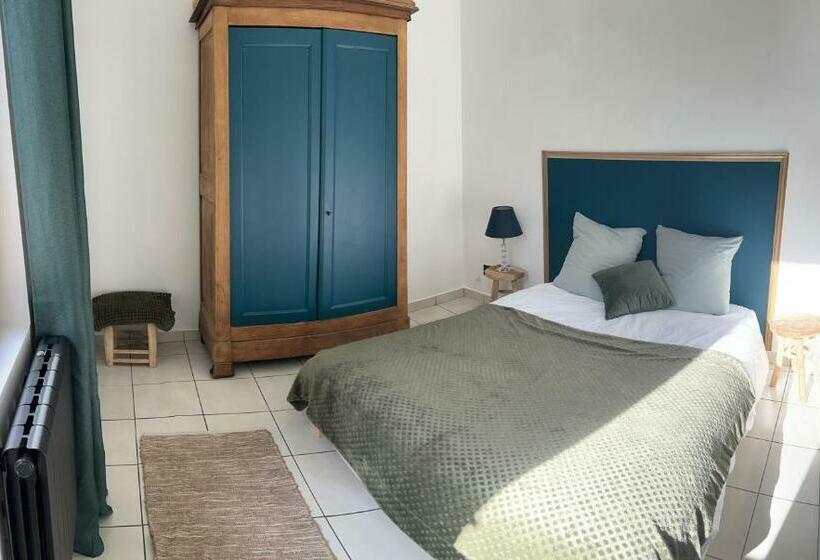 Bed and Breakfast La Ferme De Valeuse