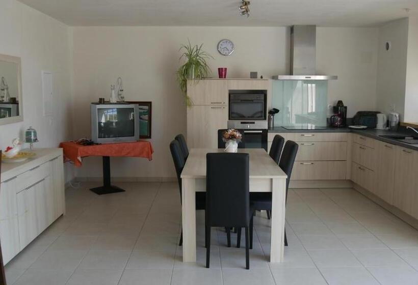 مبيت وإفطار La Ferme Guibel