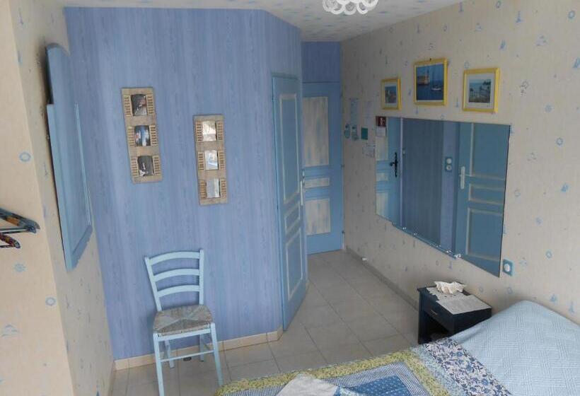 مبيت وإفطار La Roche Bleue