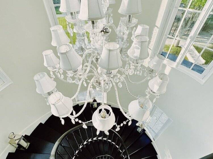 住宿加早餐 Le Chateau D Hardricourt