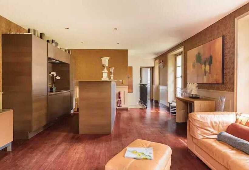 住宿加早餐 Le Chateau D Hardricourt