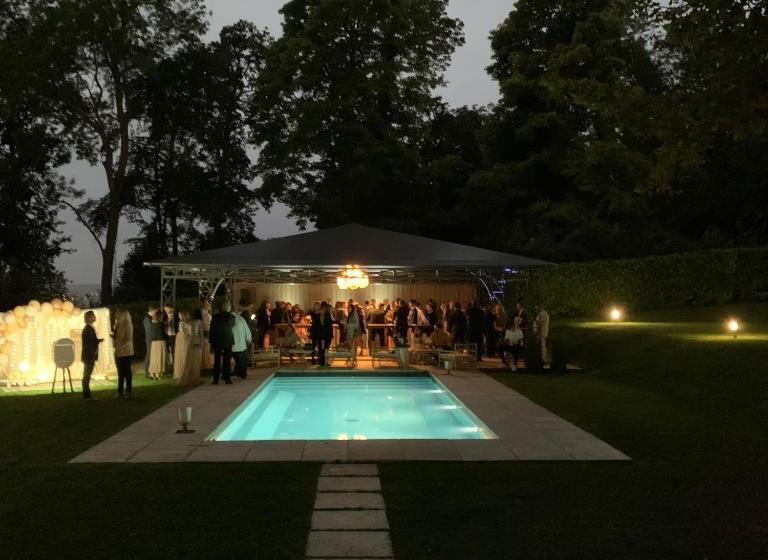 住宿加早餐 Le Chateau D Hardricourt