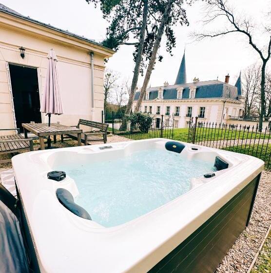 住宿加早餐 Le Chateau D Hardricourt