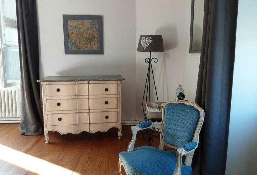 住宿加早餐  Le Clos Des Treilles