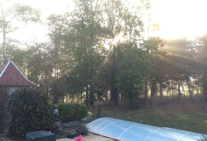 مبيت وإفطار L’orme Des Voyageurs