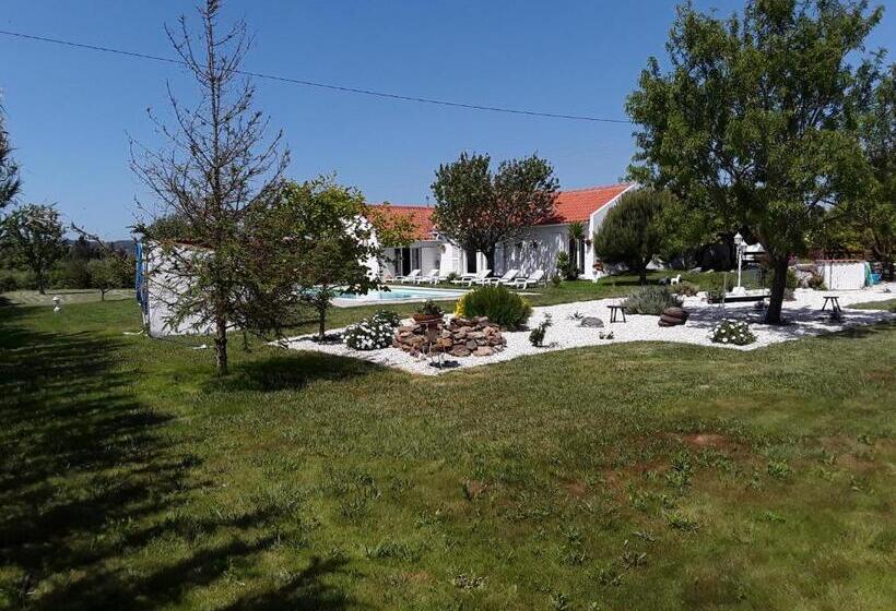 مبيت وإفطار Quinta Camargue