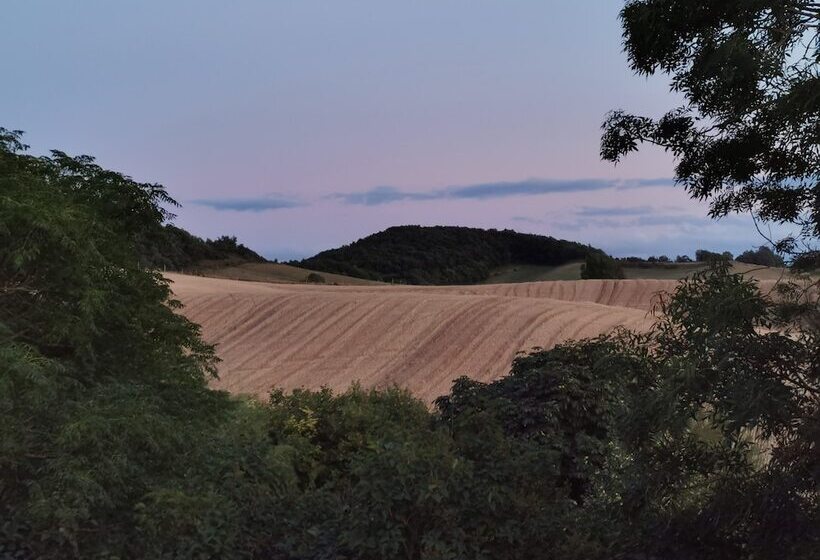 ベッドアンドブレックファースト Residence La Borde