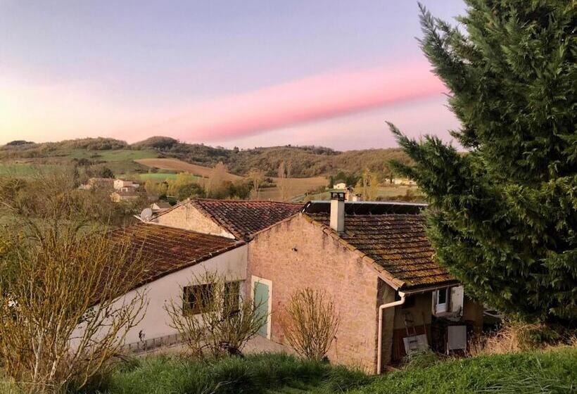 ベッドアンドブレックファースト Residence La Borde