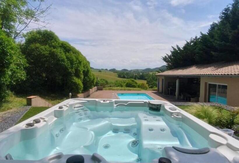 ベッドアンドブレックファースト Residence La Borde