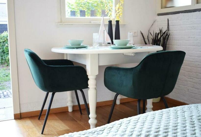 Bed and Breakfast T Hanennest