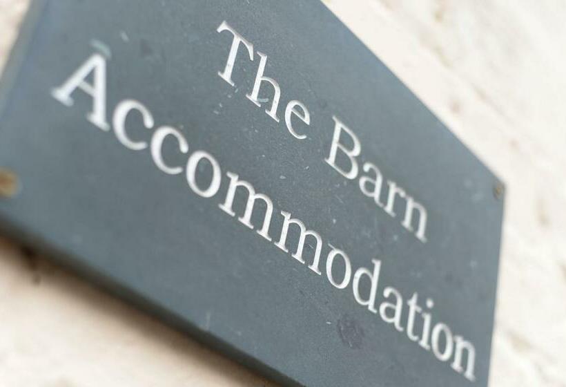 Bed and Breakfast The Red Lion, Barn Accommodation