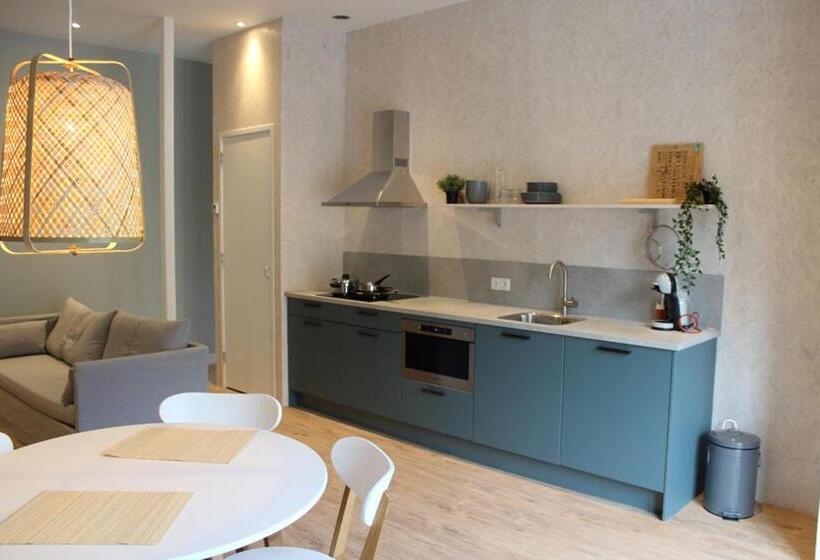 ベッドアンドブレックファースト Veldzicht Metslawier