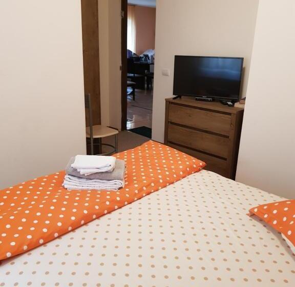 مبيت وإفطار Vila Carmen