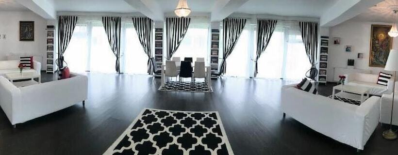 مبيت وإفطار Youness Wellness Clinic & Retreats