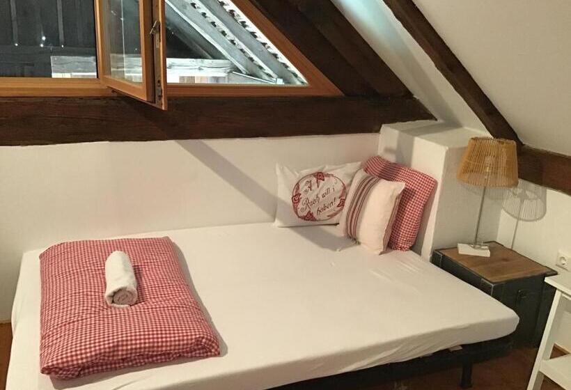 Bed & Breakfast Chez Lips