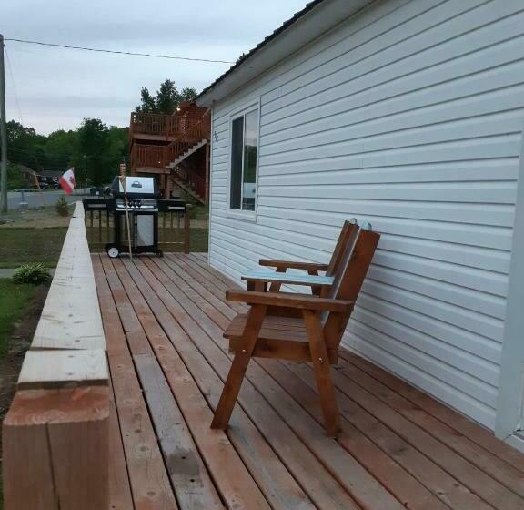 Big Axe Bed & Breakfast