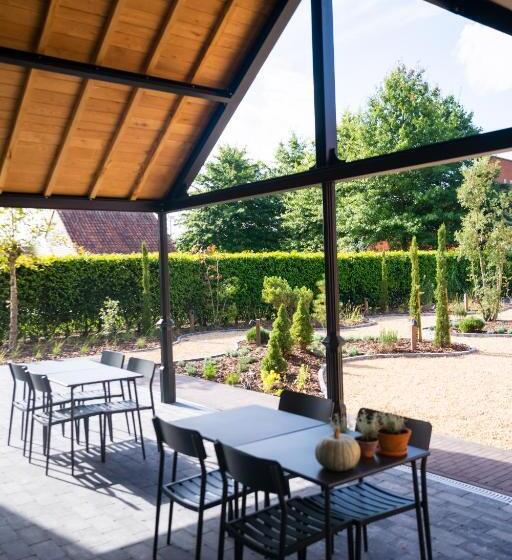 Cire Bed And Breakfast